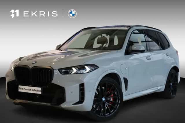 BMW X5 (2024) thumbnail 1
