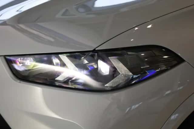 BMW X5 (2024) thumbnail 35