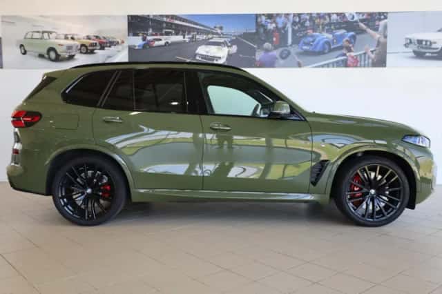 BMW X5 (2025) thumbnail 3