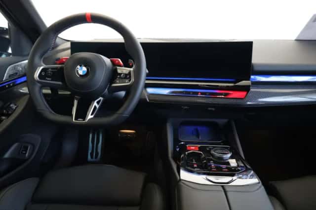 BMW M5 (2026) thumbnail 11