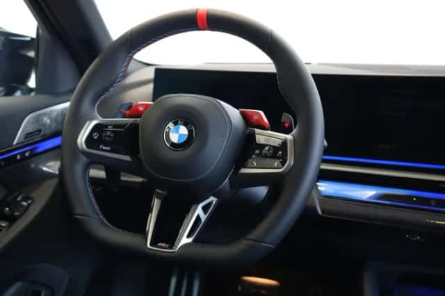 BMW M5 (2026) thumbnail 12