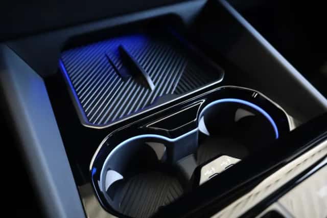BMW M5 (2026) thumbnail 21