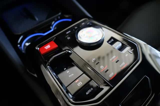 BMW M5 (2026) thumbnail 22