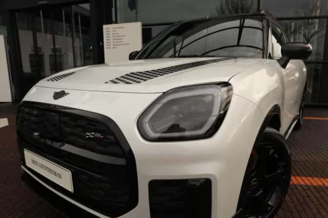 MINI Countryman (2026) thumbnail 8