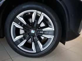 BMW iX3 (2022) thumbnail 6