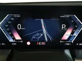 BMW iX (2025) thumbnail 12