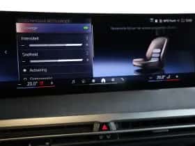 BMW iX (2025) thumbnail 16