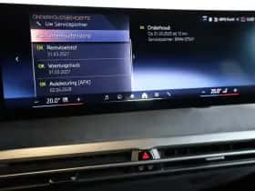 BMW iX (2025) thumbnail 17