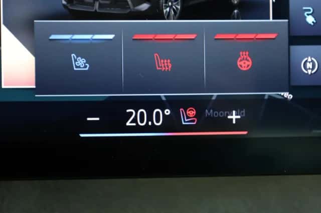 BMW iX (2025) thumbnail 21