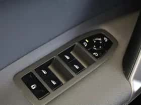 BMW iX (2025) thumbnail 28