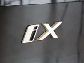 BMW iX (2025) thumbnail 35