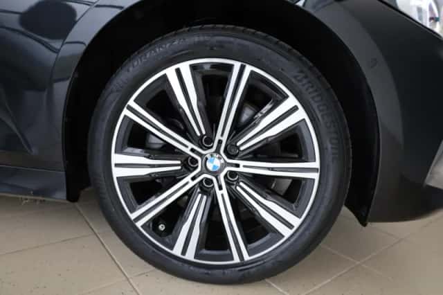BMW 3-Serie (2025) thumbnail 7