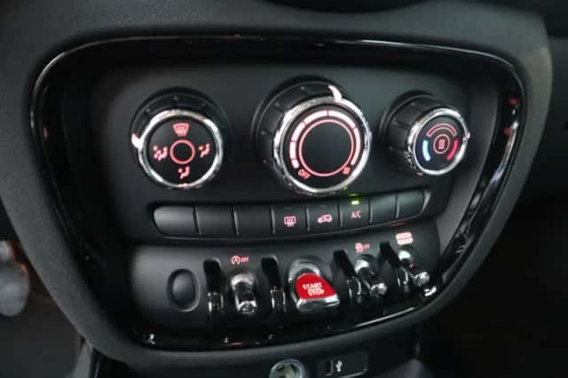 MINI Clubman (2022) thumbnail 16