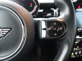 MINI Electric (2021) thumbnail 9