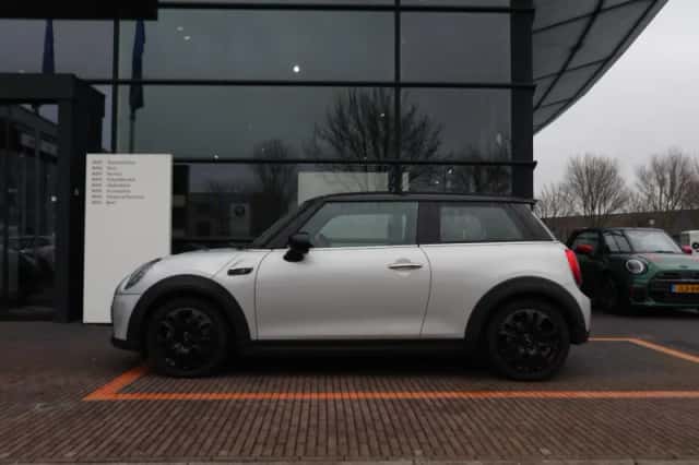 MINI Mini Electric (2021) thumbnail 4