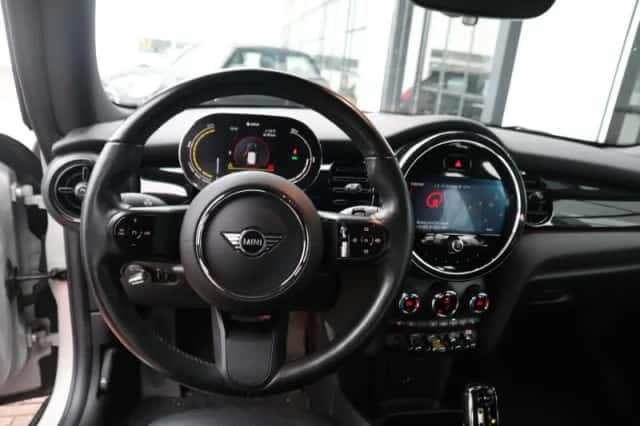 MINI Mini Electric (2021) thumbnail 6