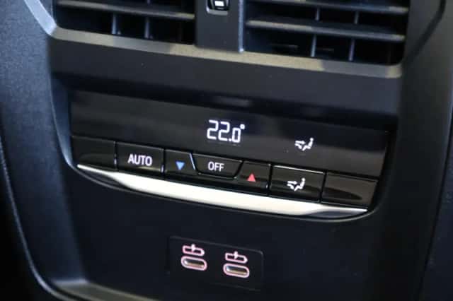 BMW 3-Serie (2025) thumbnail 23