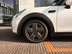 MINI 5-deurs (2024) thumbnail 4