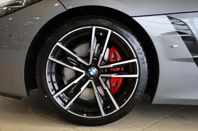 BMW Z4 (2026) thumbnail 6