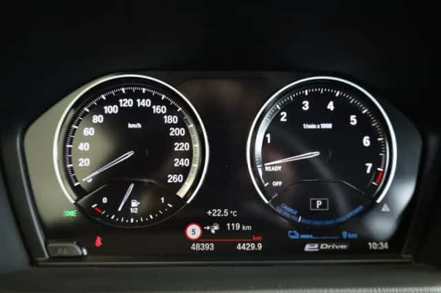 BMW X2 (2023) thumbnail 13