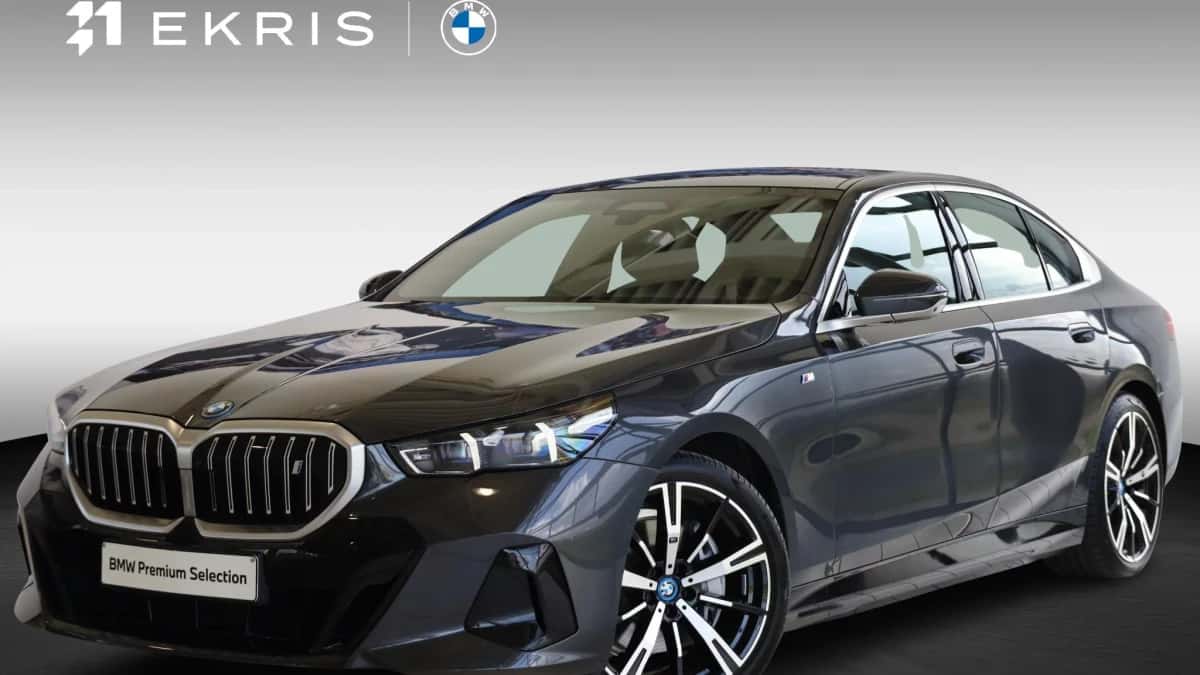 BMW i5 (2025) — foto 1