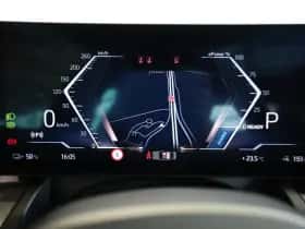 BMW i5 (2025) thumbnail 12