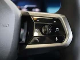 BMW i5 (2025) thumbnail 28