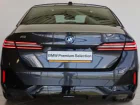 BMW i5 (2025) thumbnail 4