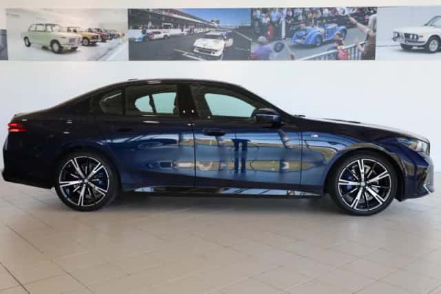 BMW 5-Serie (2025) thumbnail 3