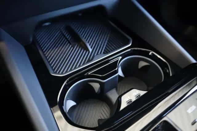 BMW 5-Serie (2025) thumbnail 21