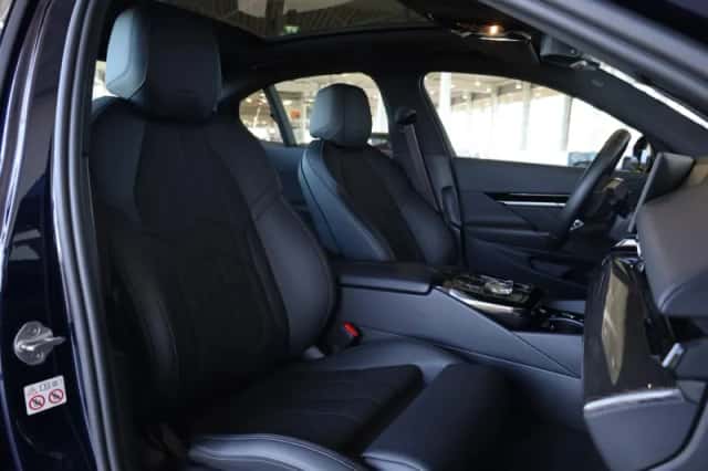 BMW 5-Serie (2025) thumbnail 9