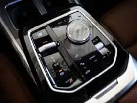 BMW i7 (2025) thumbnail 20