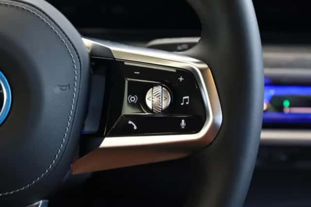 BMW i7 (2025) thumbnail 27