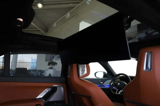 BMW i7 (2025) thumbnail 29