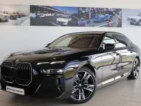 BMW i7 (2025) thumbnail 34