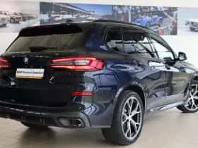 BMW X5 (2022) thumbnail 2