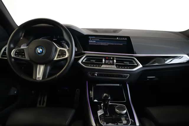 BMW X5 (2022) thumbnail 11