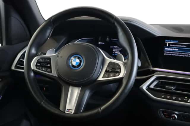 BMW X5 (2022) thumbnail 12