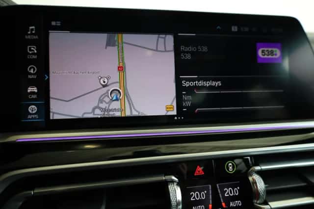BMW X5 (2022) thumbnail 15