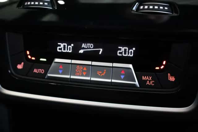 BMW X5 (2022) thumbnail 23