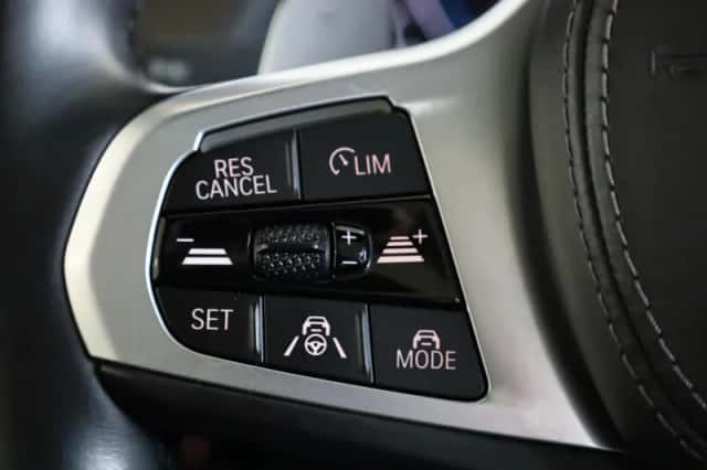 BMW X5 (2022) thumbnail 26