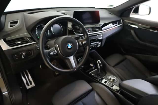 BMW X2 (2021) thumbnail 8
