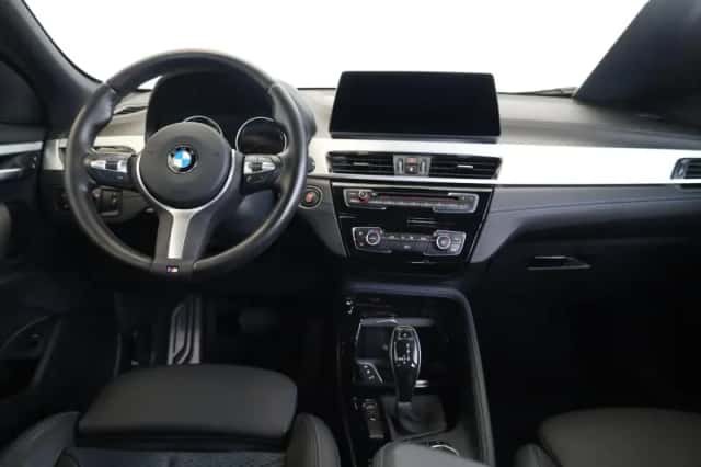 BMW X2 (2020) thumbnail 11