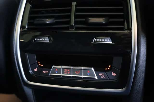 BMW X5 (2025) thumbnail 27