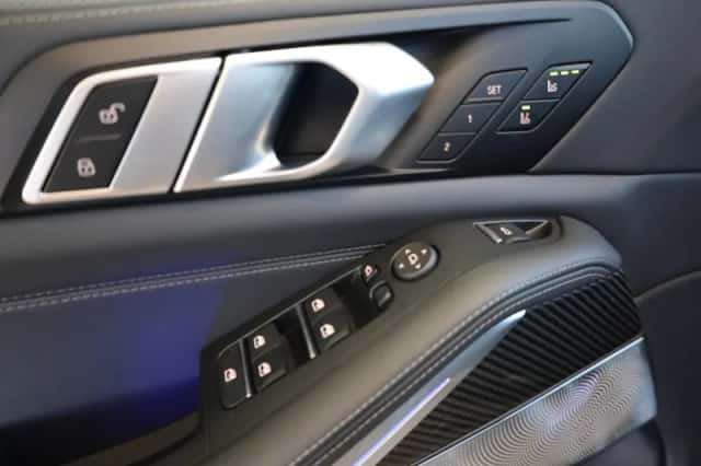 BMW X5 (2025) thumbnail 28