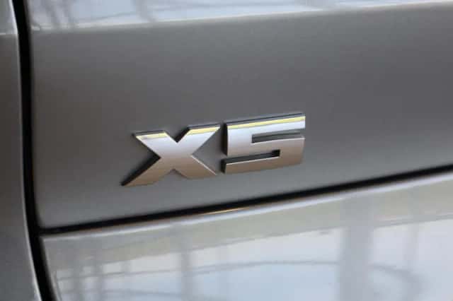 BMW X5 (2025) thumbnail 37