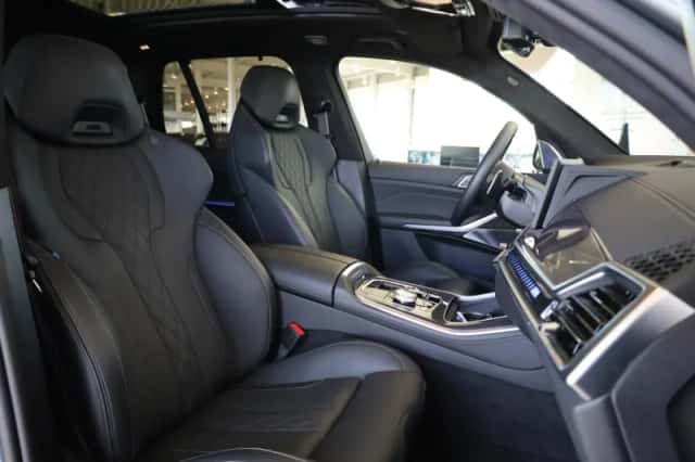BMW X5 (2025) thumbnail 9
