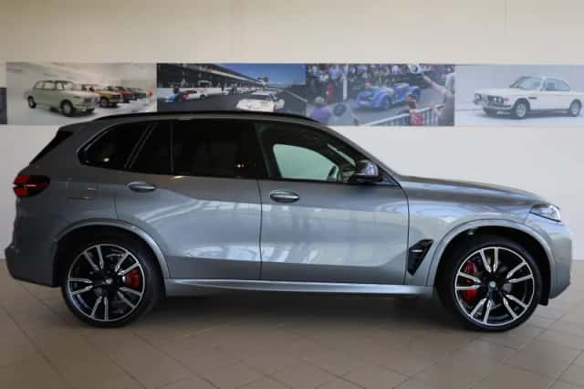 BMW X5 (2025) thumbnail 3