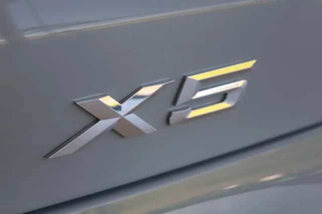 BMW X5 (2025) thumbnail 33