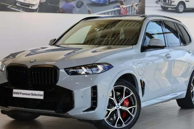 BMW X5 (2025) thumbnail 37